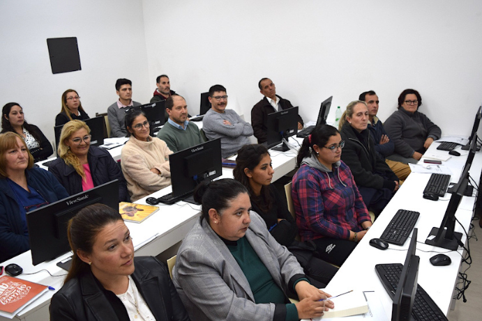 Quedó reinaugurada la Sala de Capacitación de la IDD